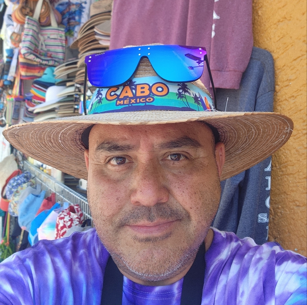 Meet your Posher, Hero